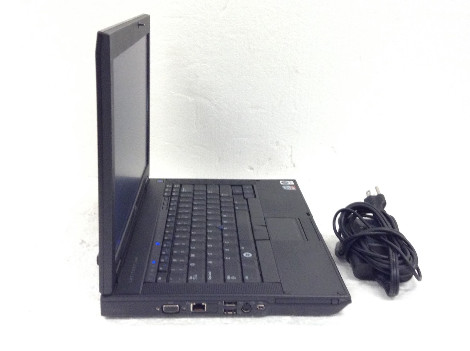 Dell Latitude E5400 14″ Core 2 Duo P8600 2.4GHz Laptop w/4GB,Wi-Fi,DVD-RW, NO HD