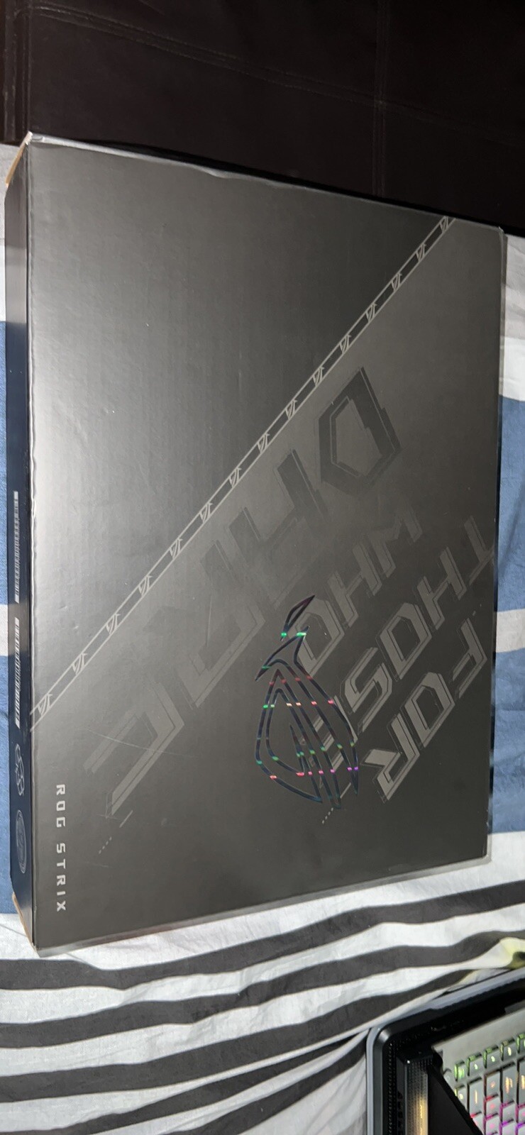 ASUS ROG Strix Scar 15 15.6″ (1TB SSD, Intel Core i9 12th Gen., 5.00 GHz, 16GB)