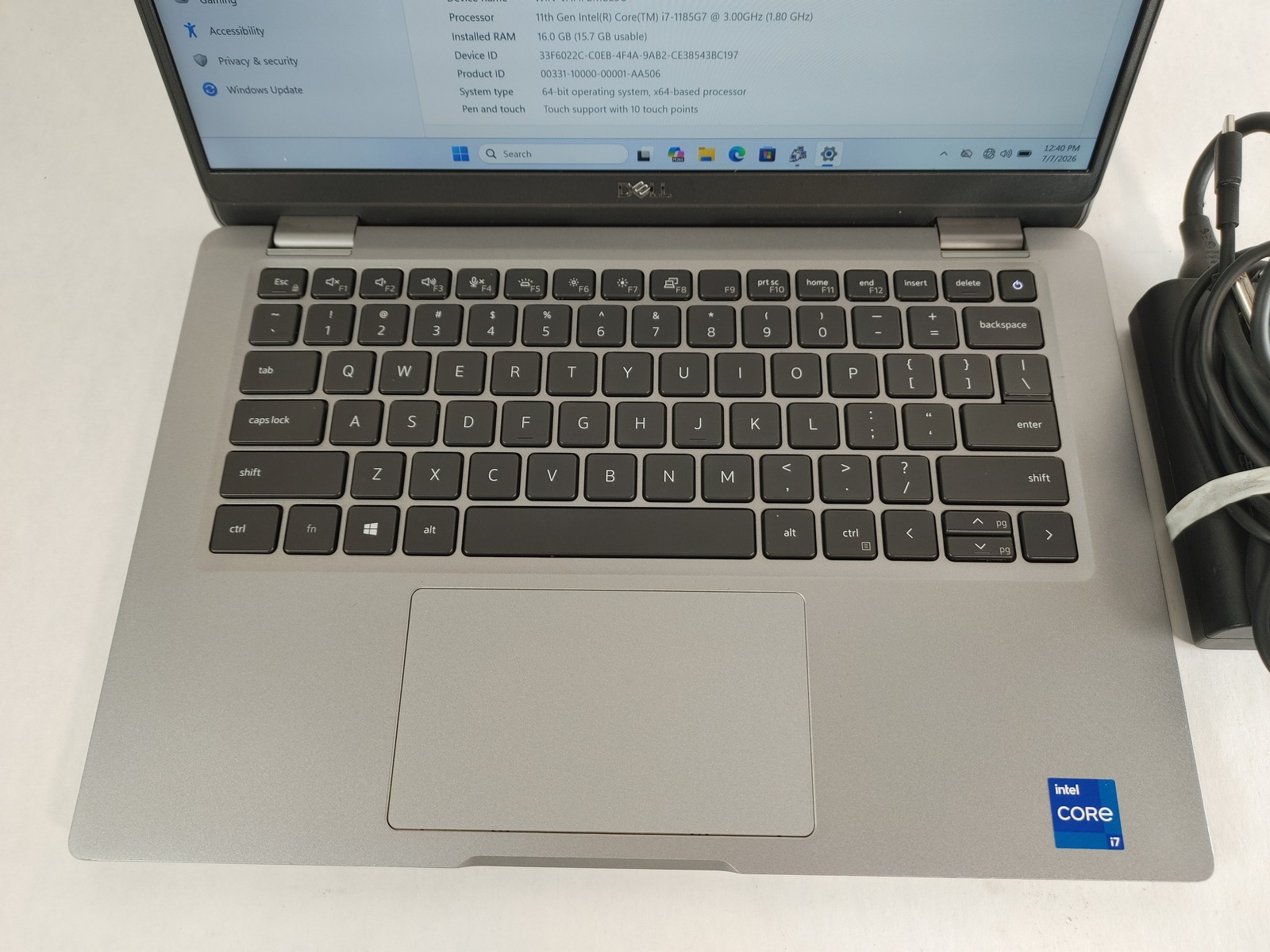 Dell Latitude 5320 Core i7-1185G7 3.00 GHz 16 GB DDR4 256 GB NVMe Windows 11 Pro
