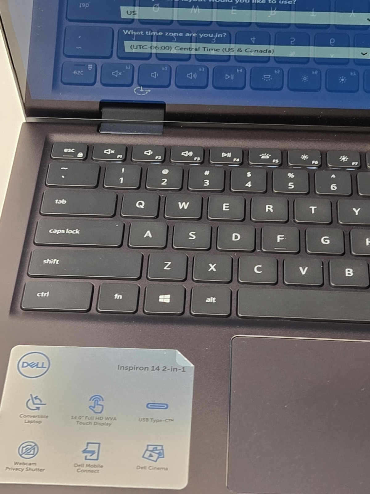 Dell Inspiron 14 2-in-1 Laptop AMD Ryzen 7 Radeon Graphics 16 GB Memory SSD A+