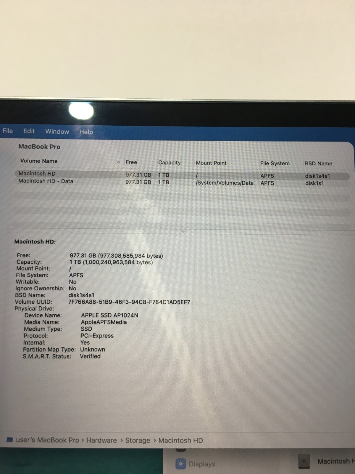 @XJ Apple MacBook Pro A2141 Core i9 9980HK 2.40GHz 32GB DDR4 1TB SSD macOS Tahoe