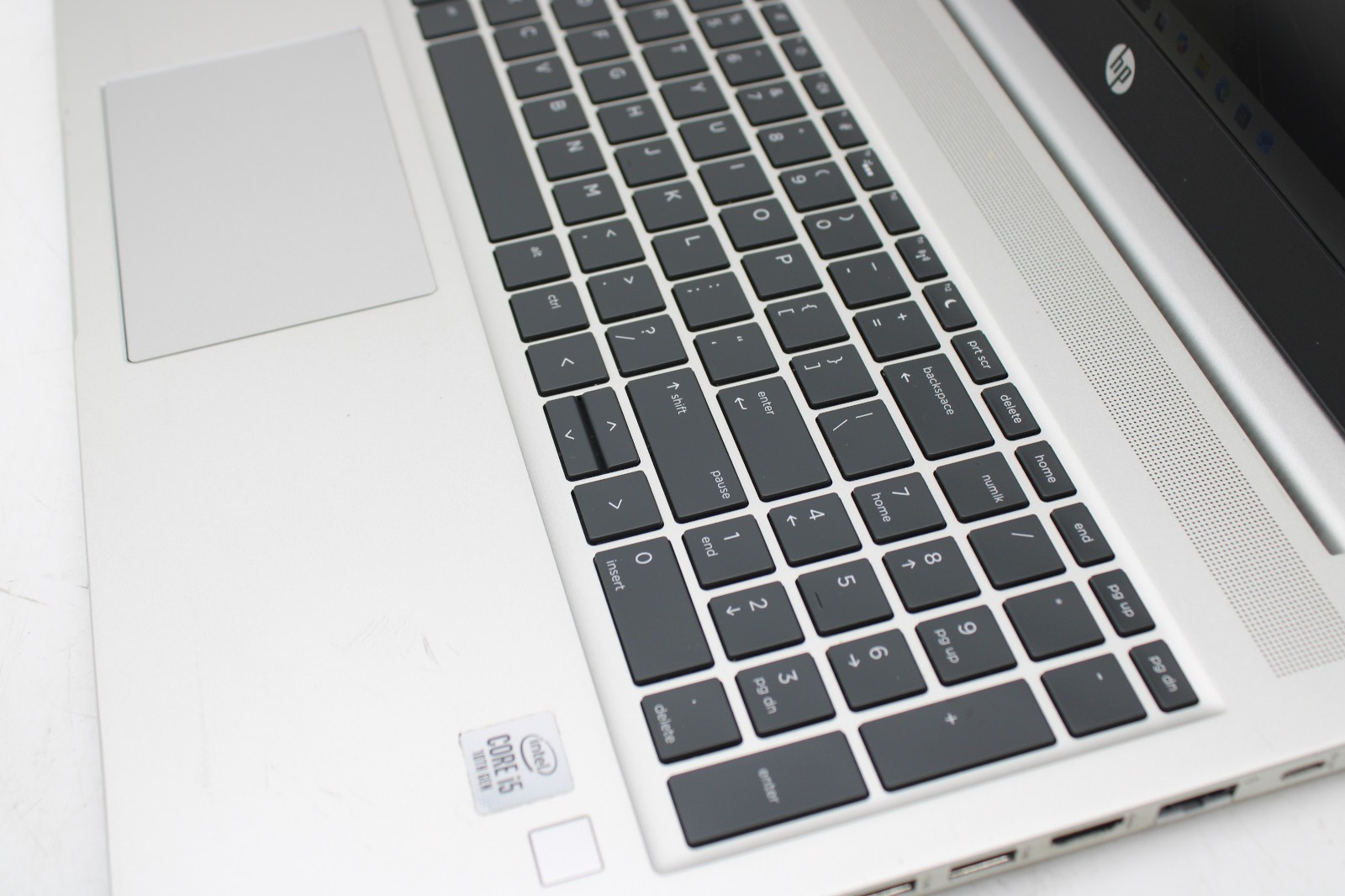 HP ProBook 450 G7 – Intel Core i5-10210U, No SSD/RAM/Battery – BAD KEYS