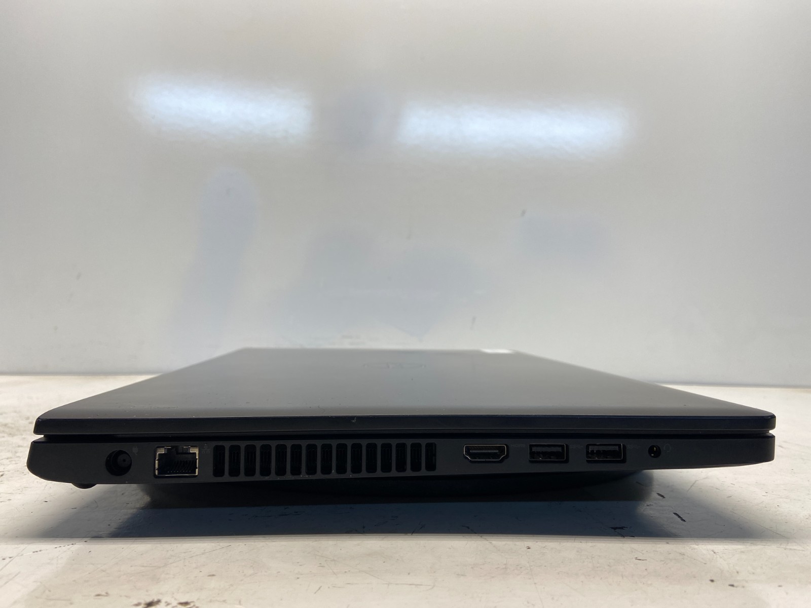 Dell Latitude 3560 Intel i3-5005U 2GHz 4 GB NO HDD