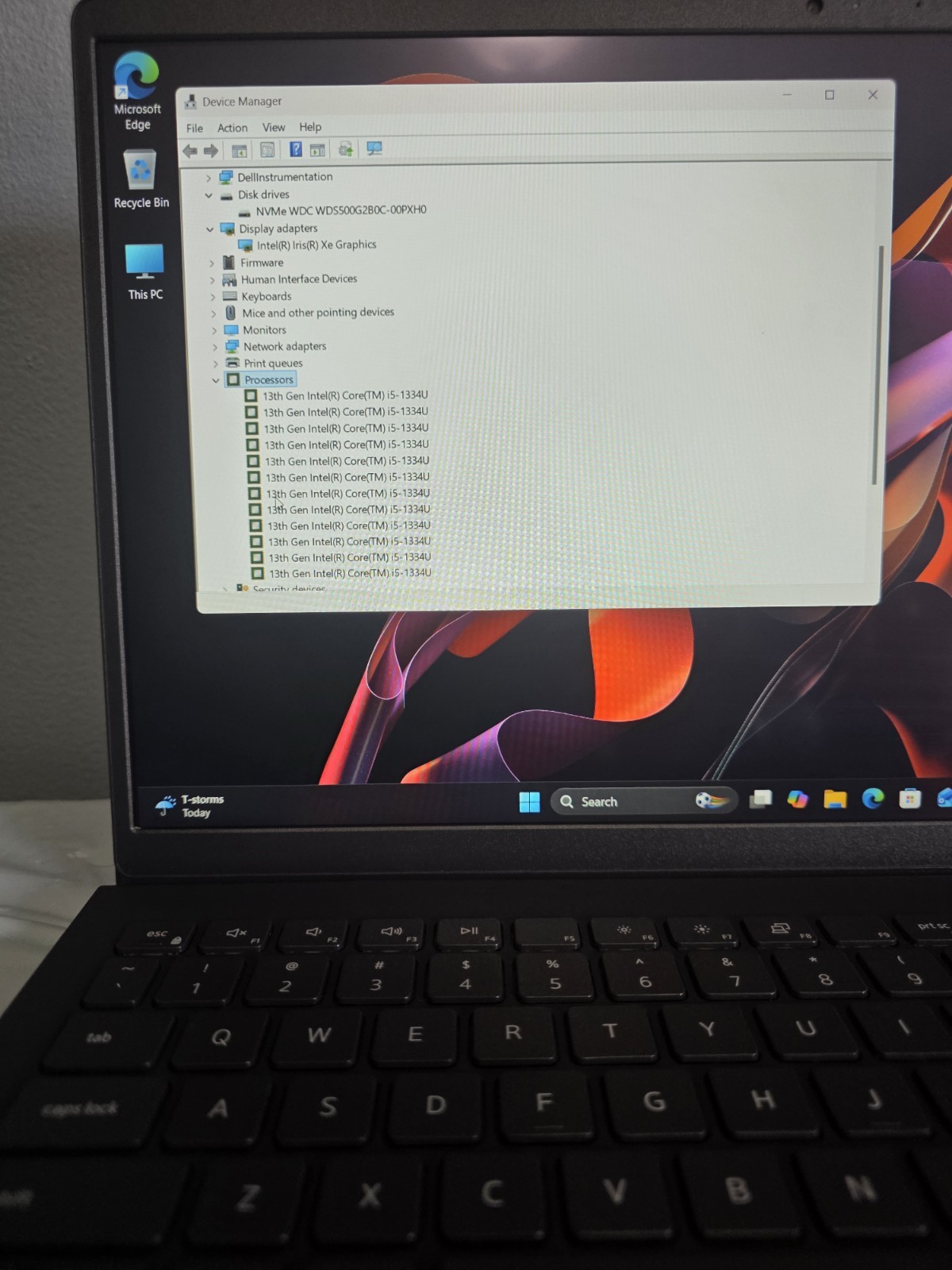 Dell Inspiron 15 3530 15.6″ i5-1334U,TOUCH 16GB 500GB SSD NVME2. Win 11 Black