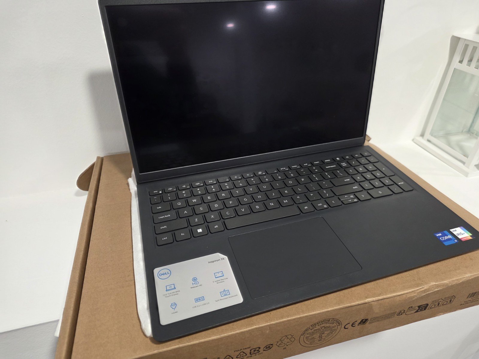 Dell Inspiron 15 3530 15.6″ Intel Core i7-1355U 16GB DDR4 1TB SSD Carbon Black