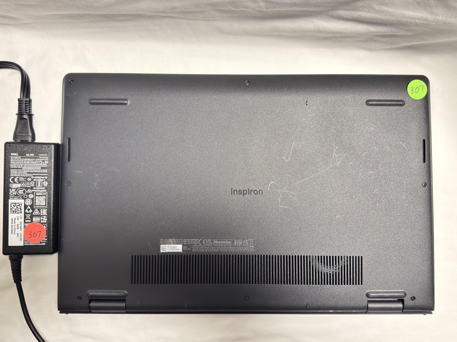 Dell Inspiron 15 3525 15.6″ Ryzen 7 5700U 16GB 512GB SSD Win 11 Home Black