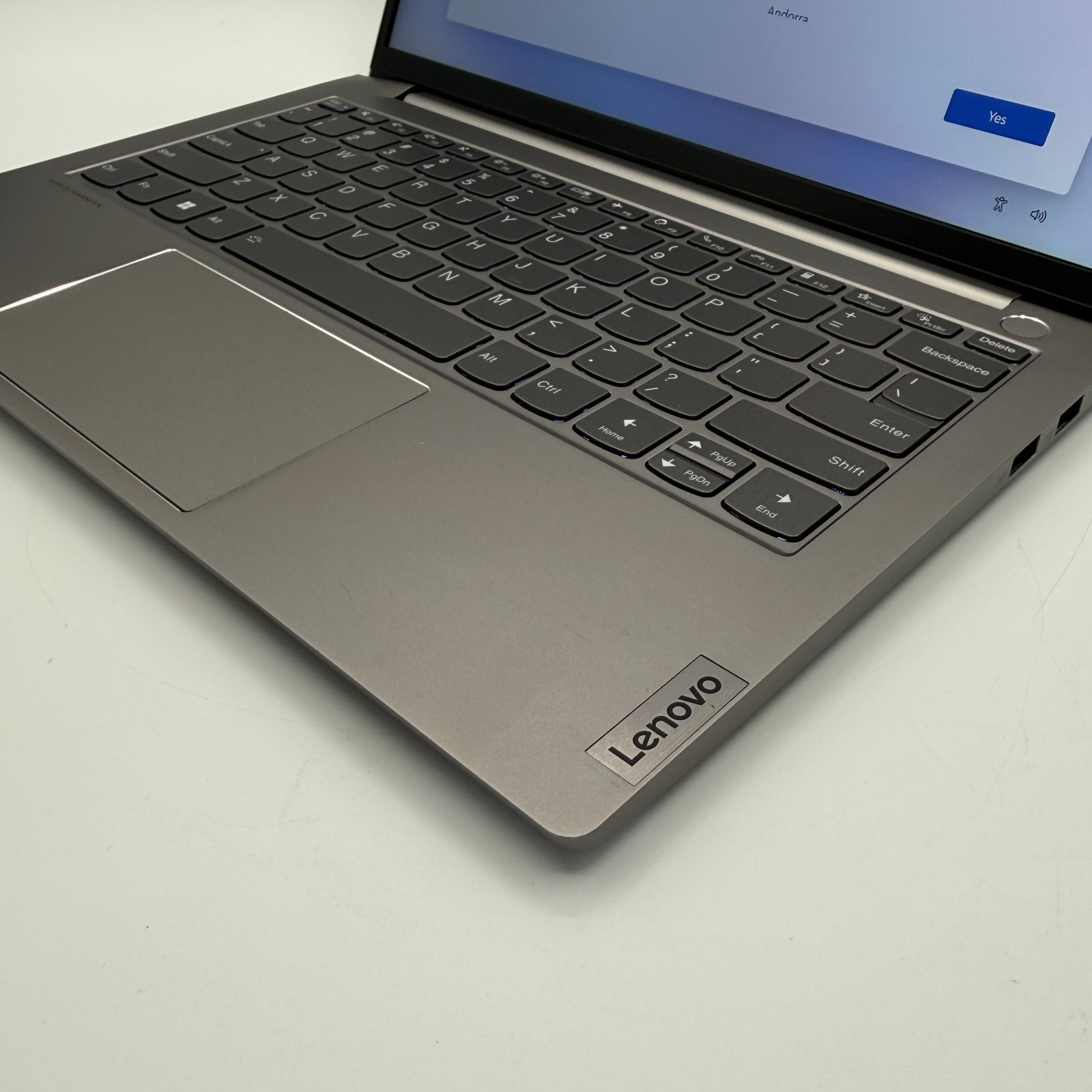 Lenovo ThinkBook 14 G2 ITL 14″ i5-1135G7 8GB 256GB SSD Win11 Pro See Pictures