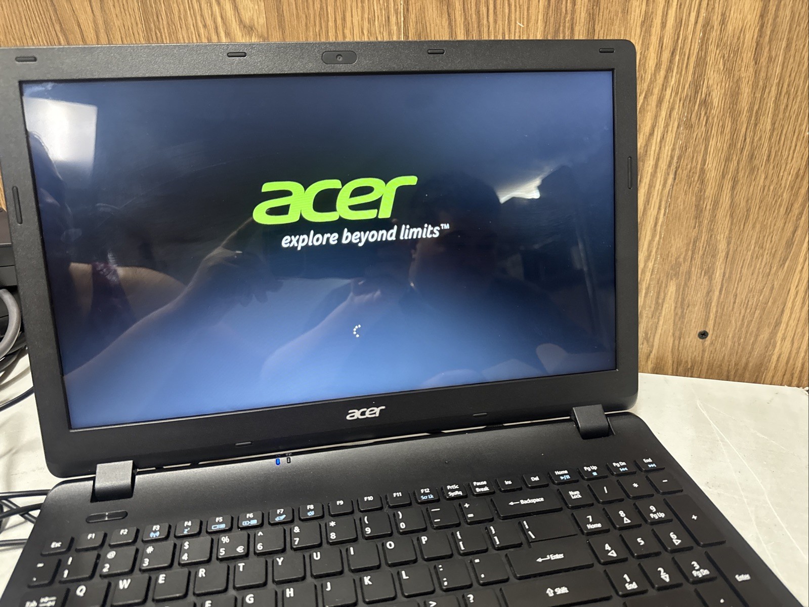Acer Aspire E15 ES1-512-C12D Celeron N2840 2GB/320GB – Dead Battery AS-IS