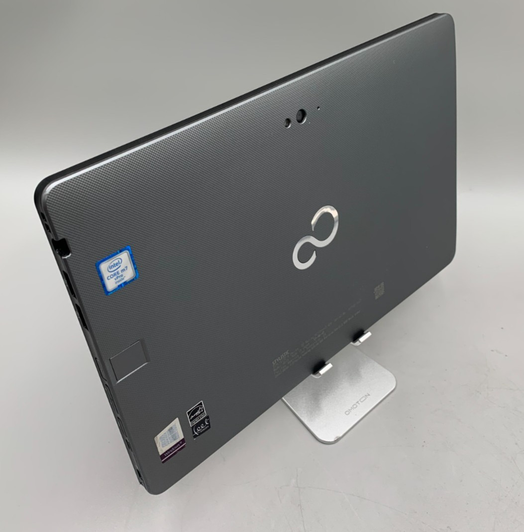 Fujitsu Stylistic Q616 M7-6Y75 1.2GHz 128GB SSD 8GB DDR3 Gray Laptop/Tablet B-