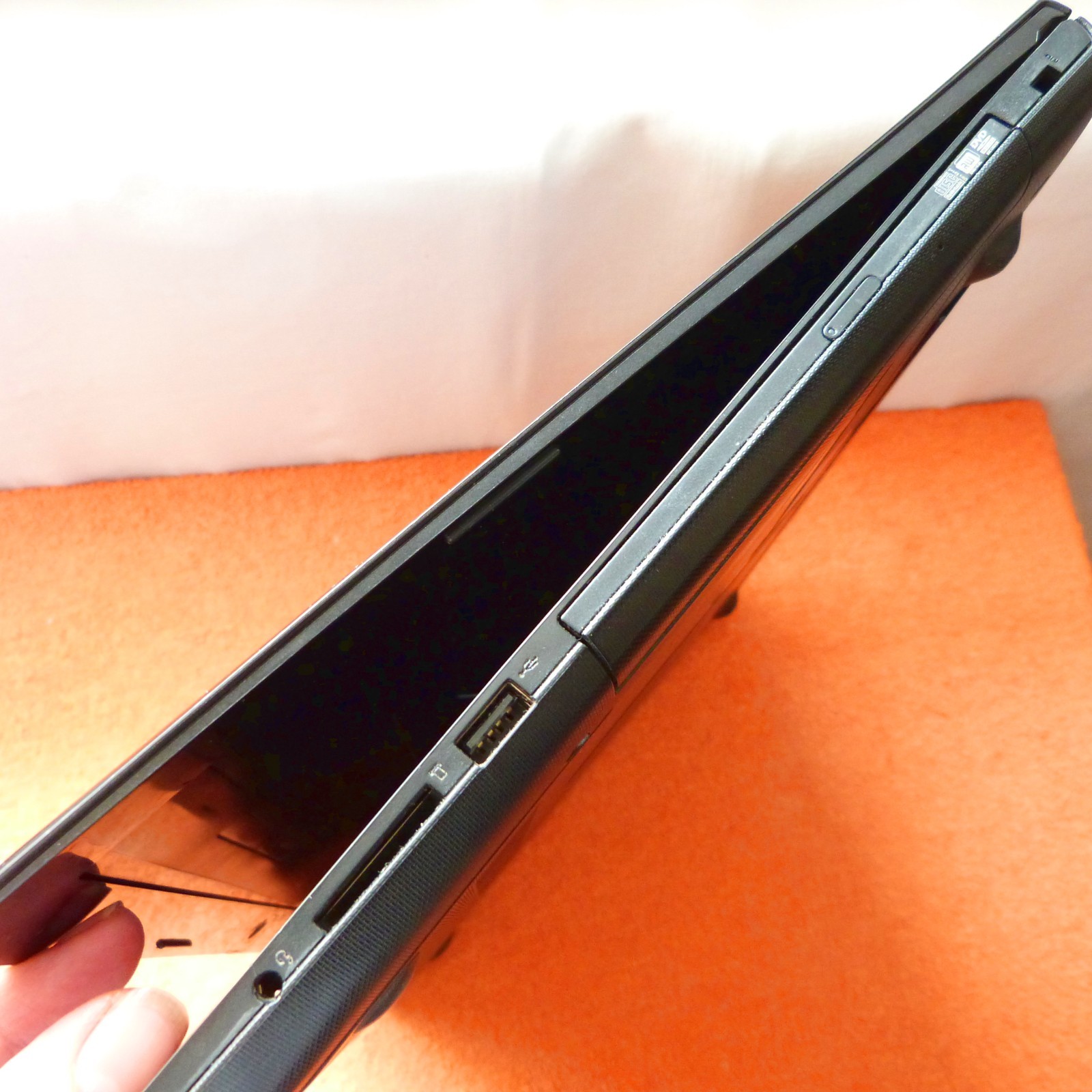 Lenovo Z50 ULTRABOOK 15″ FULLHD l 750 Windows 10 l AMD QUAD CORE l 12GB RAM