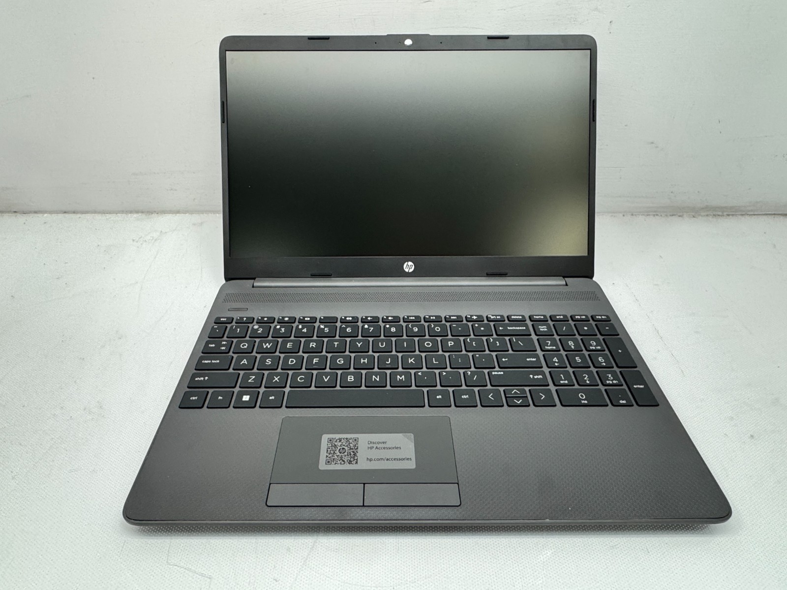 HP 255 G8 AMD 3020e@1.2GHz 16G 256 SSD 1366 x 768 Windows 11 *READ*