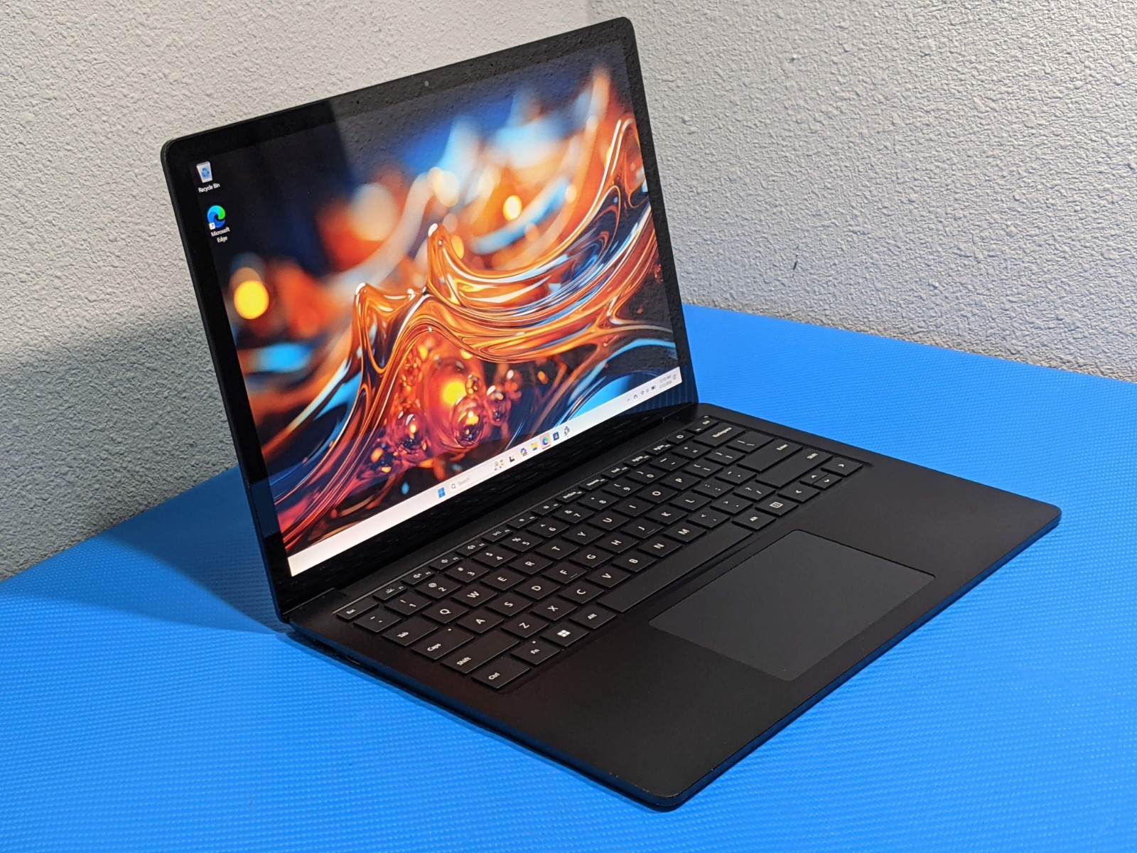 MS Surface Laptop 4 1950:1951 13.5″ 2256×1504 TOUCH i7-11 3GHz 32GB 1TB SSD W11P