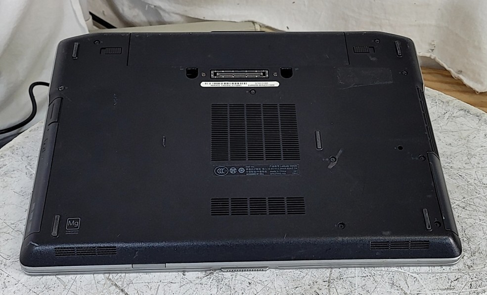 DELL LATITUDE E6420 P15G Laptop Core I5-2520M 4GB 250GB SEE NOTES