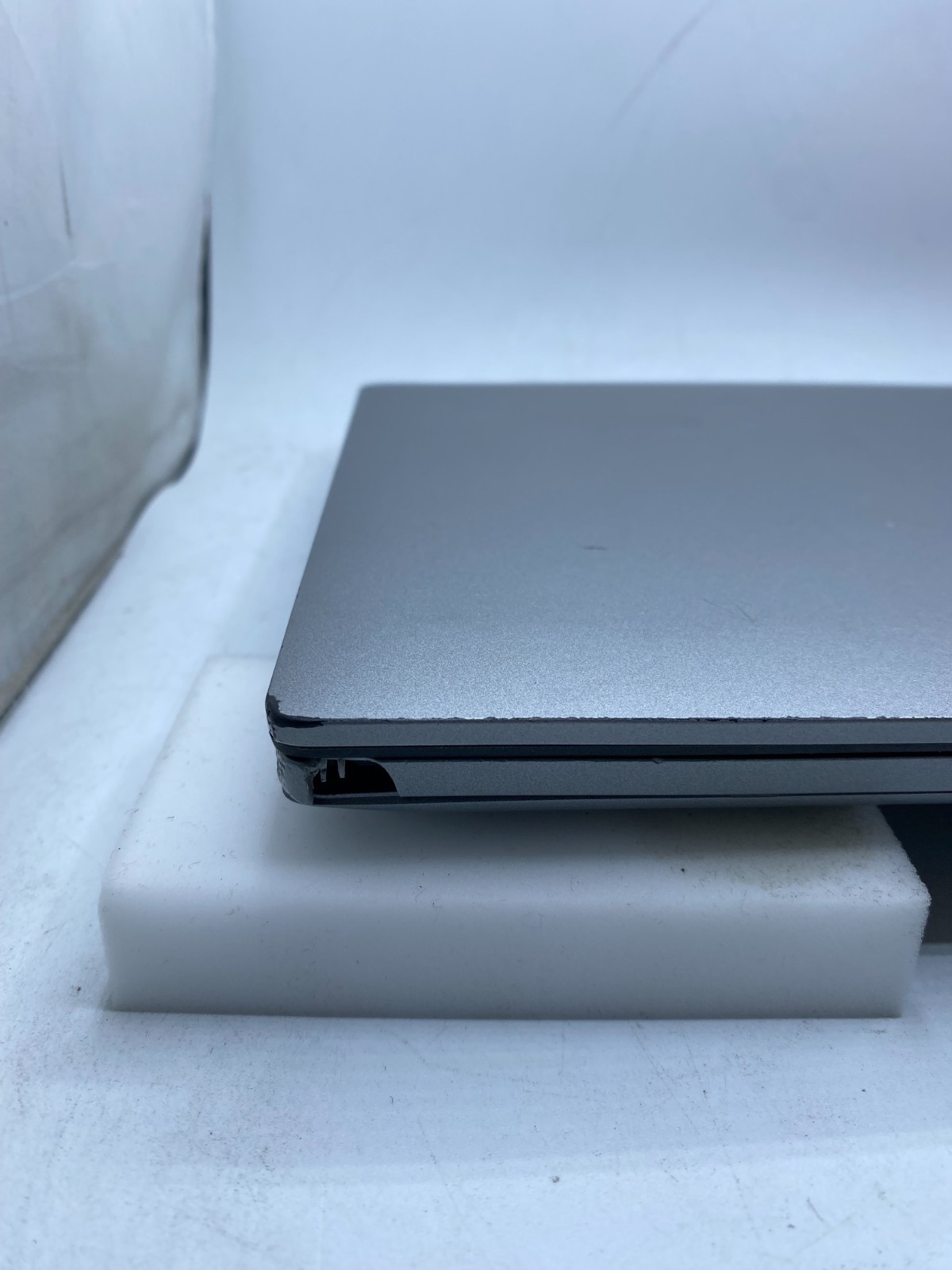 Dell Latitude 5420 14″ Intel Core i5-1145G7 2.6GHz 16GB RAM 256GB SSD
