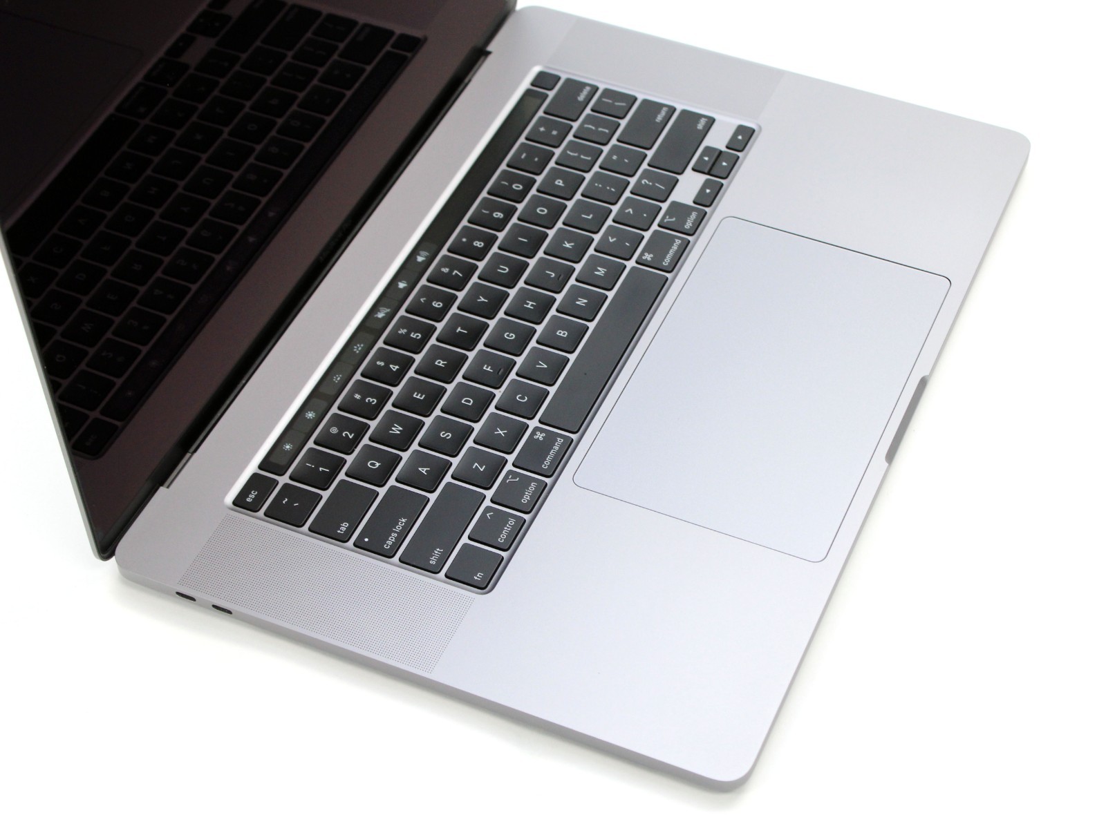 Apple MacBook Pro A2141 (2019) 16″ Core i9-9880H 2.3GHz 16GB 1TB Pro 5500M 4GB