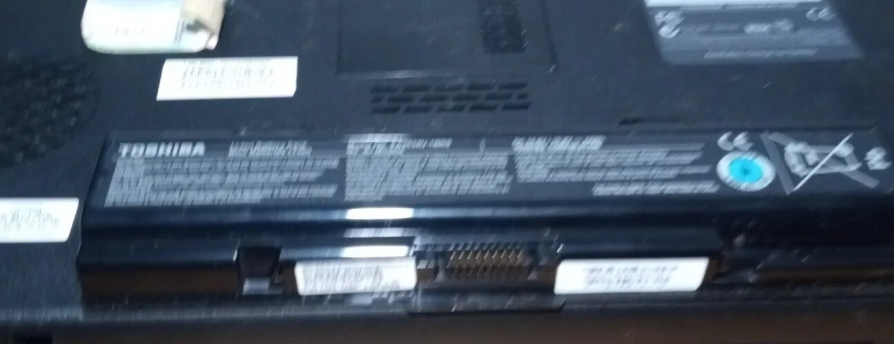 Toshiba PSLC8U-03701Q Laptops 2X (Untested) No Power Supplies
