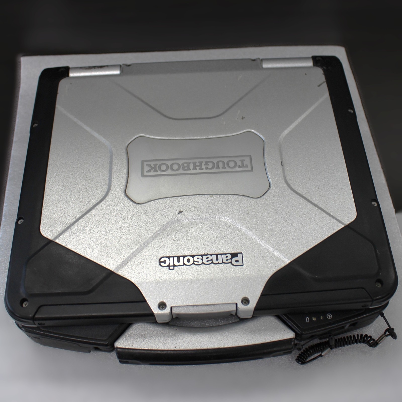 Panasonic Toughbook CF-31 MK4 Touchscreen i5-3380M 2.7GHz 128GB, 8GB, Win 10 pro