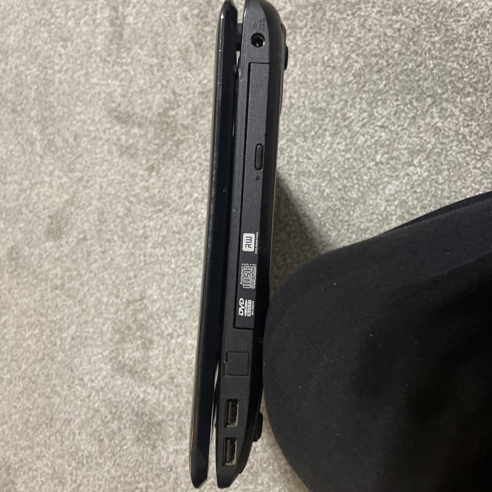Toshiba Satellite L655-S5096 | Intel Pentium P6100 2.00GHz | 8GB RAM | NO HDD/OS