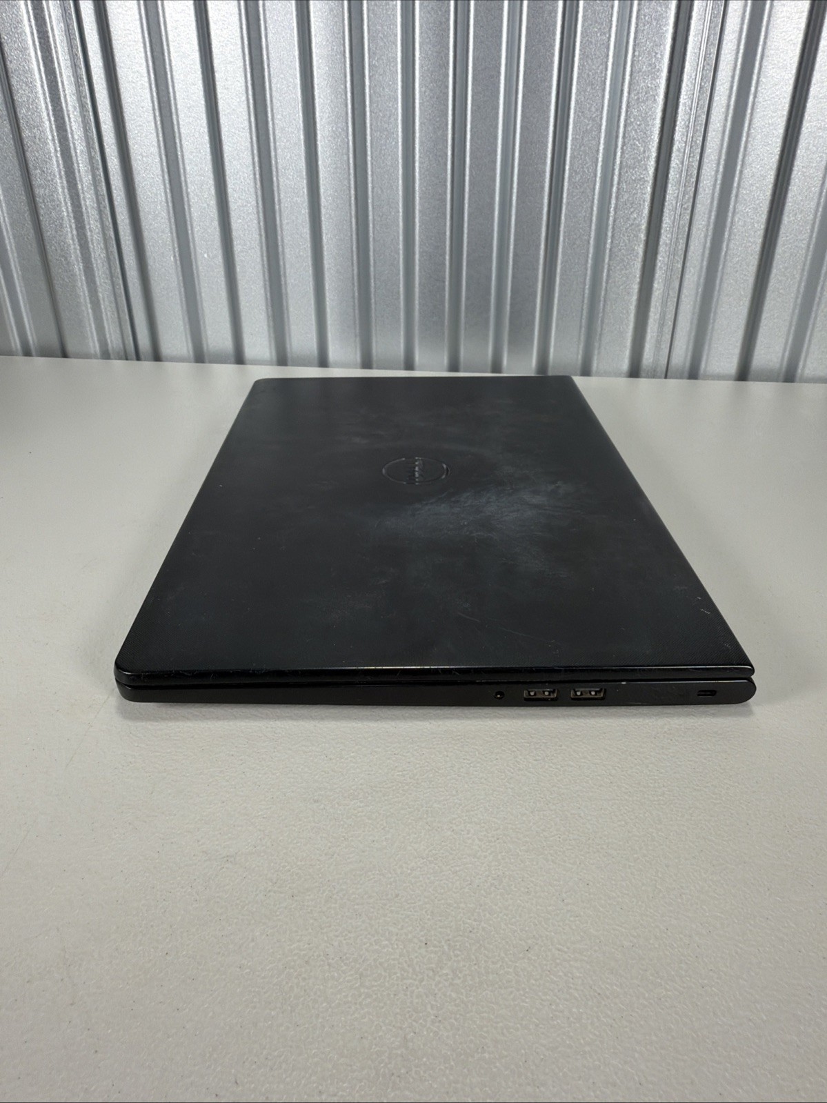 Dell Inspiron 15 P47F – FOR PARTS Unknown Condition