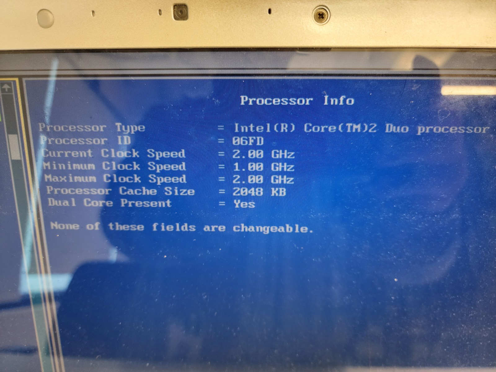 Dell Inspiron 1525 Intel Core 2 Duo 06FD 1.73GHz 4 GB Ram NO HDD No Batt