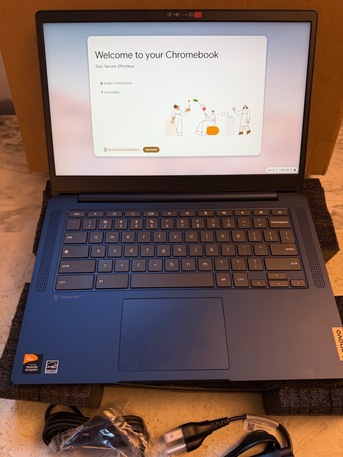 Lenovo IdeaPad Slim 3 Chromebook 14″ FHD MediaTek 8-Core 4GB 64GB Abyss Blue