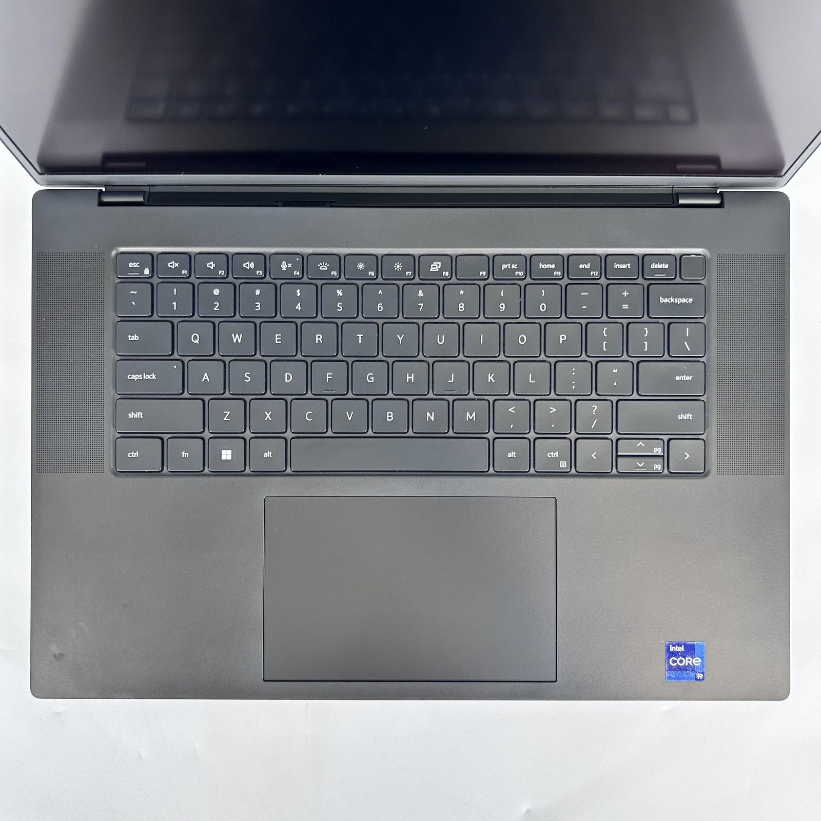 Dell Precision 5680 16 FHD+ TOUCH 2.6 GHz i9-13900H 64GB 1TB SSD RTX 4000 Ada