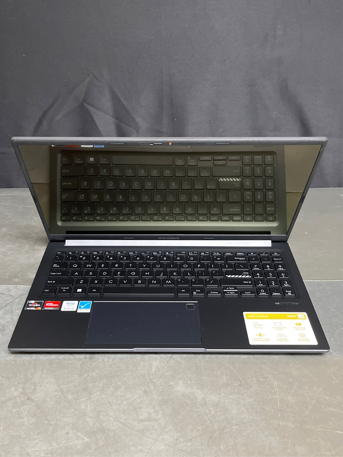 Asus Vivobook 15 OLED M1505 M1505YA-ES74 15.6″ Notebook – Full HD – 1920 x 1080