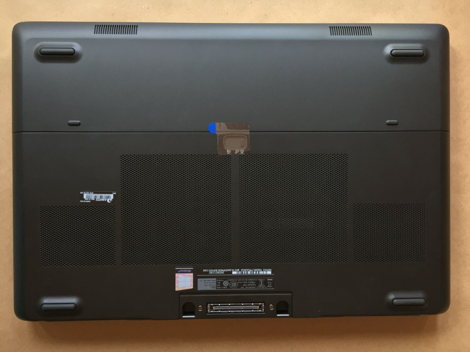 Dell Precision 7720 17.3″ i7-7700HQ HD+ Quadro M1200 32GB 256 SSD Win 10 Pro