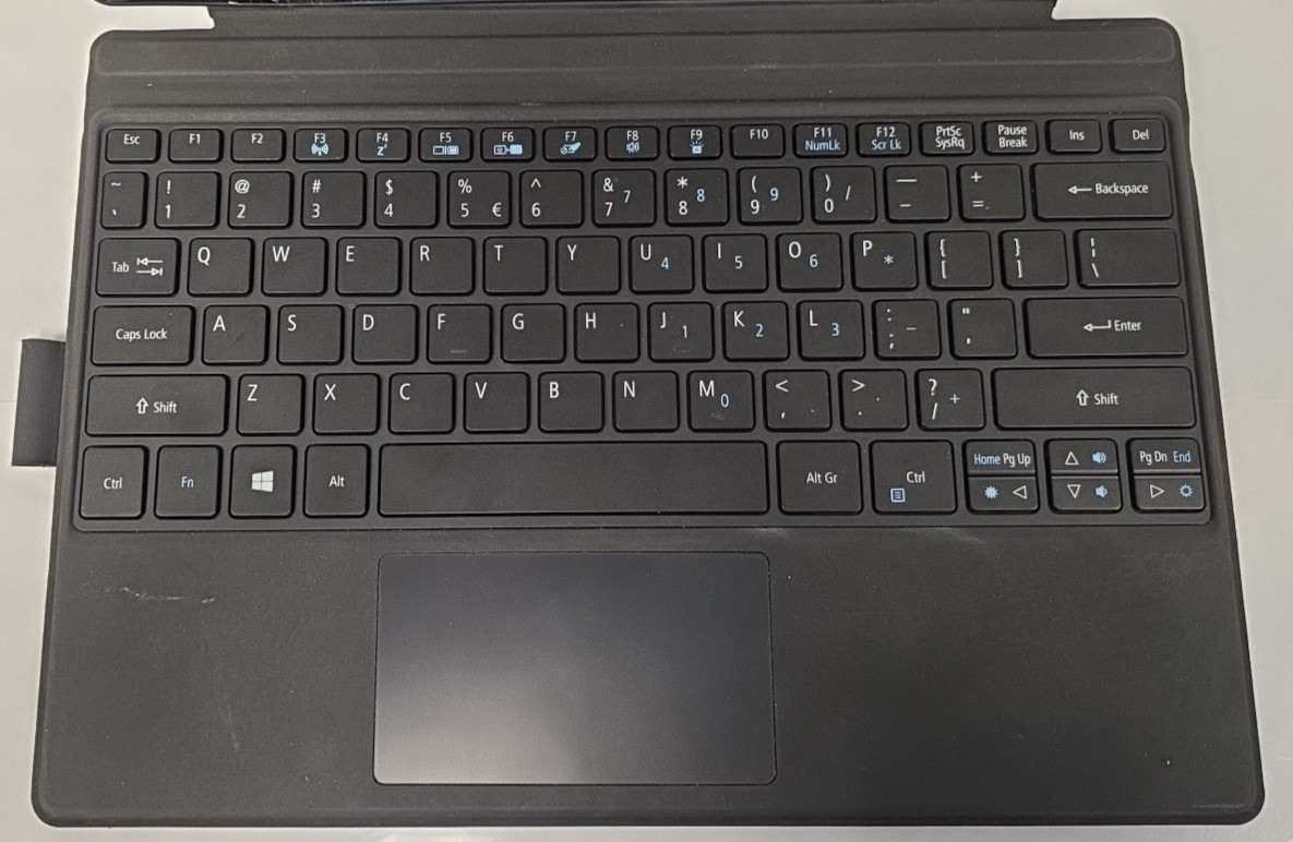 Acer Switch 5 |2-in-1|N17P5 Core i3-7130U|2.70GHz|128GB SSD|4GB Ram w/ Keyboard