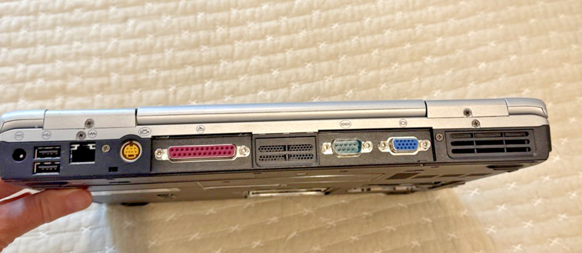 HP Pavilion ze4400 💻 ze4420us AMD Athlon XP Laptop – For Parts Repair