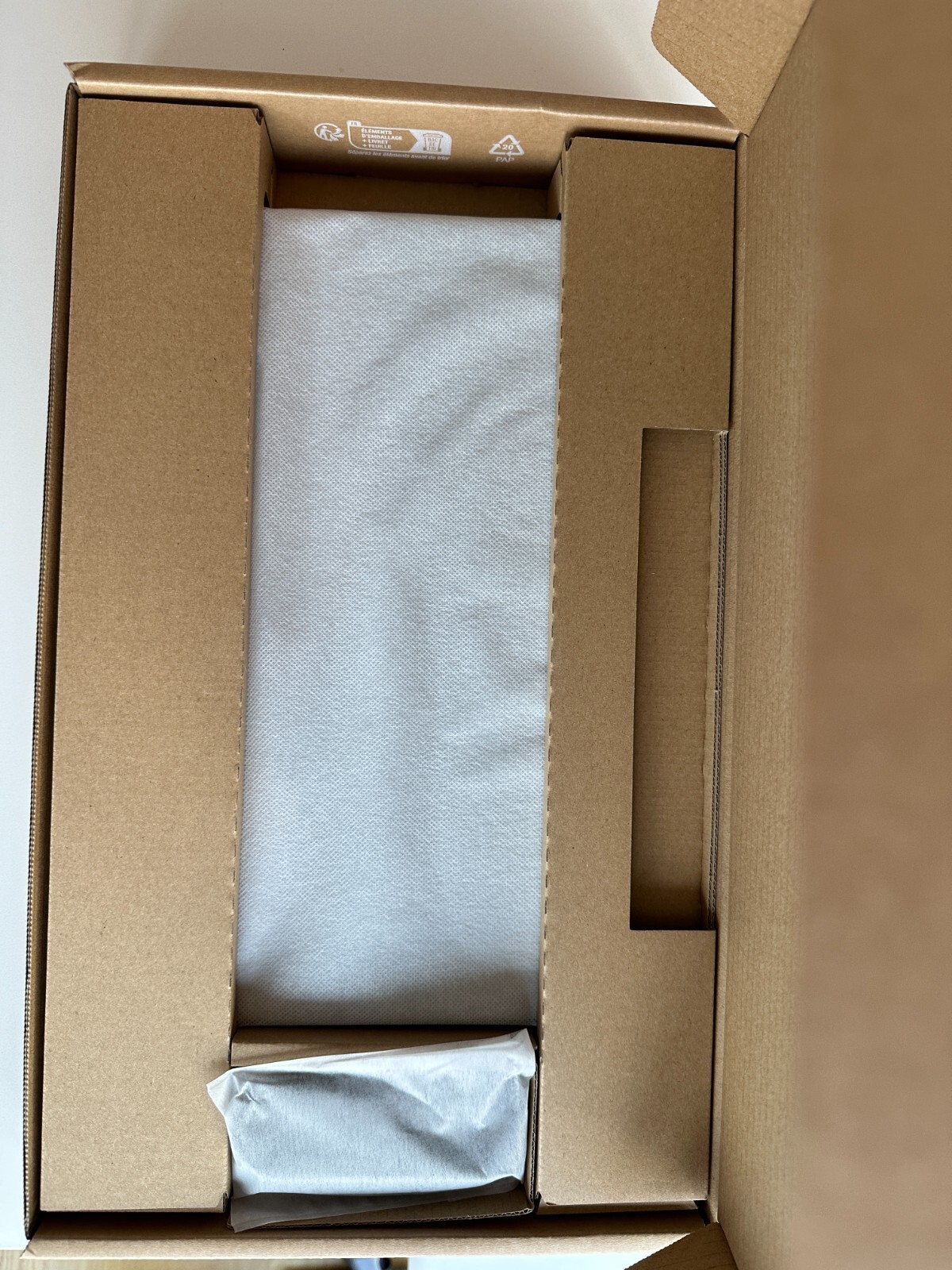 Galaxy Chromebook Go 14″, LTE, 32GB, Silver