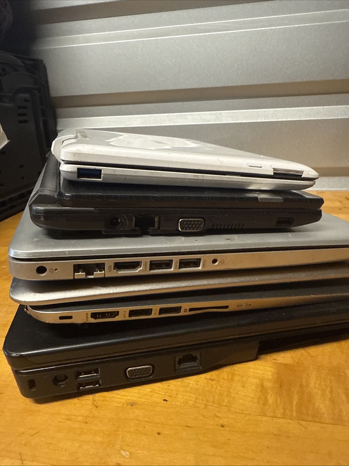 Laptops White ASUS GATEWAY LT2805u HP 15, hp DELL READ PARTS Only