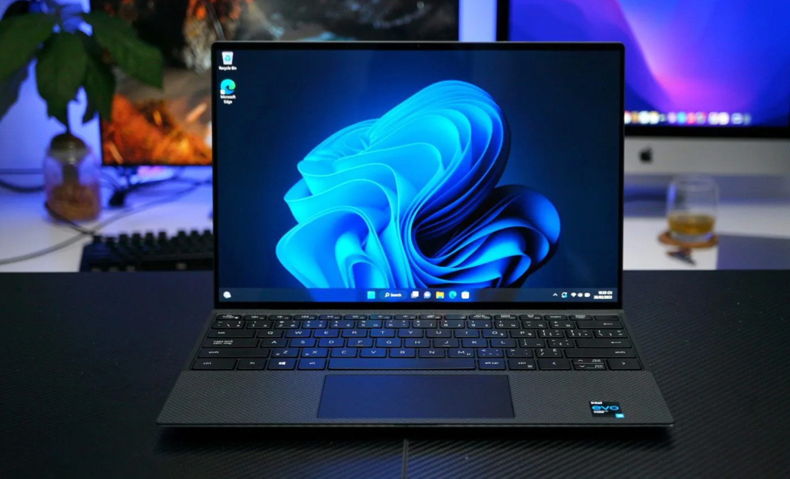 Dell XPS 9310 (Core i5-1135G7 / RAM 16GB / SSD 256GB / 13.4 inch FFHD+ Non Touch
