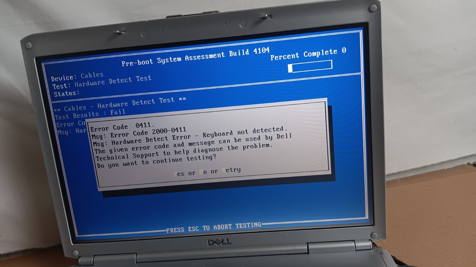 17″ Dell Inspiron 1720 laptop 1.80 GHz 17″ LCD Screen NVIDIA GeForce 8400M GS