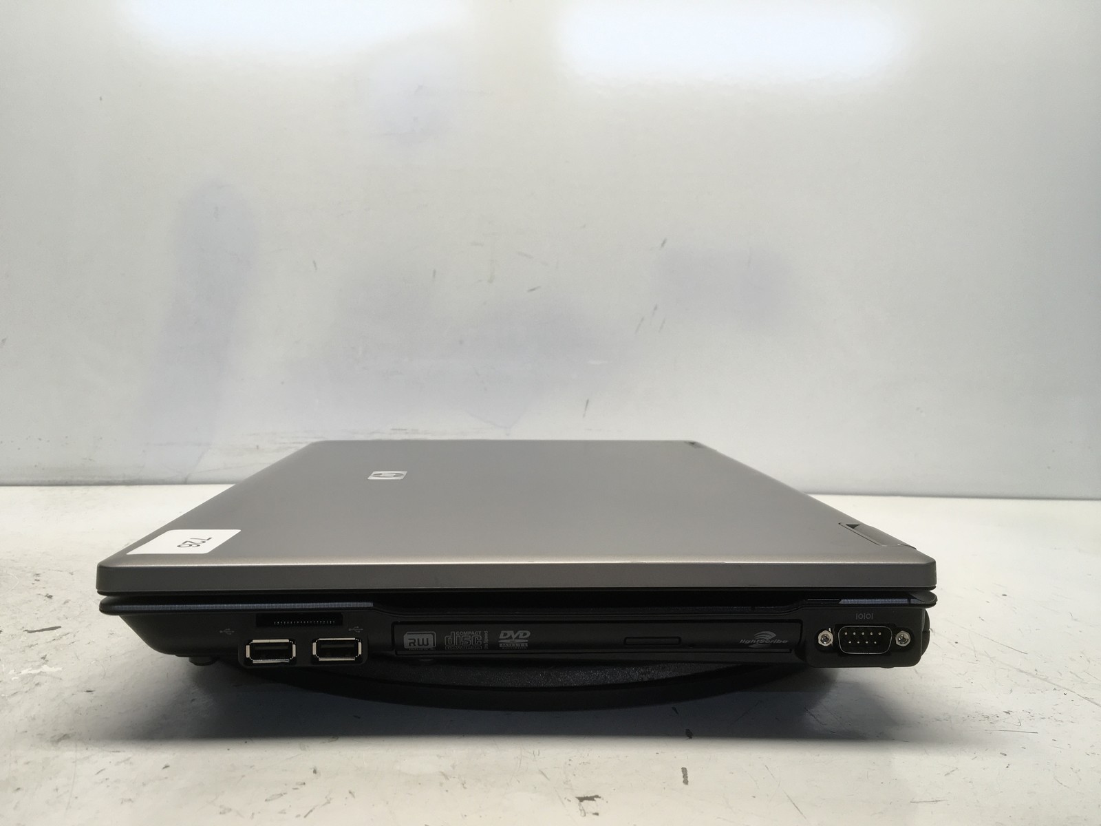HP Compaq 6730B Intel Core 2 Duo P8400 2.26GHz 2 GB NO HDD No Batt