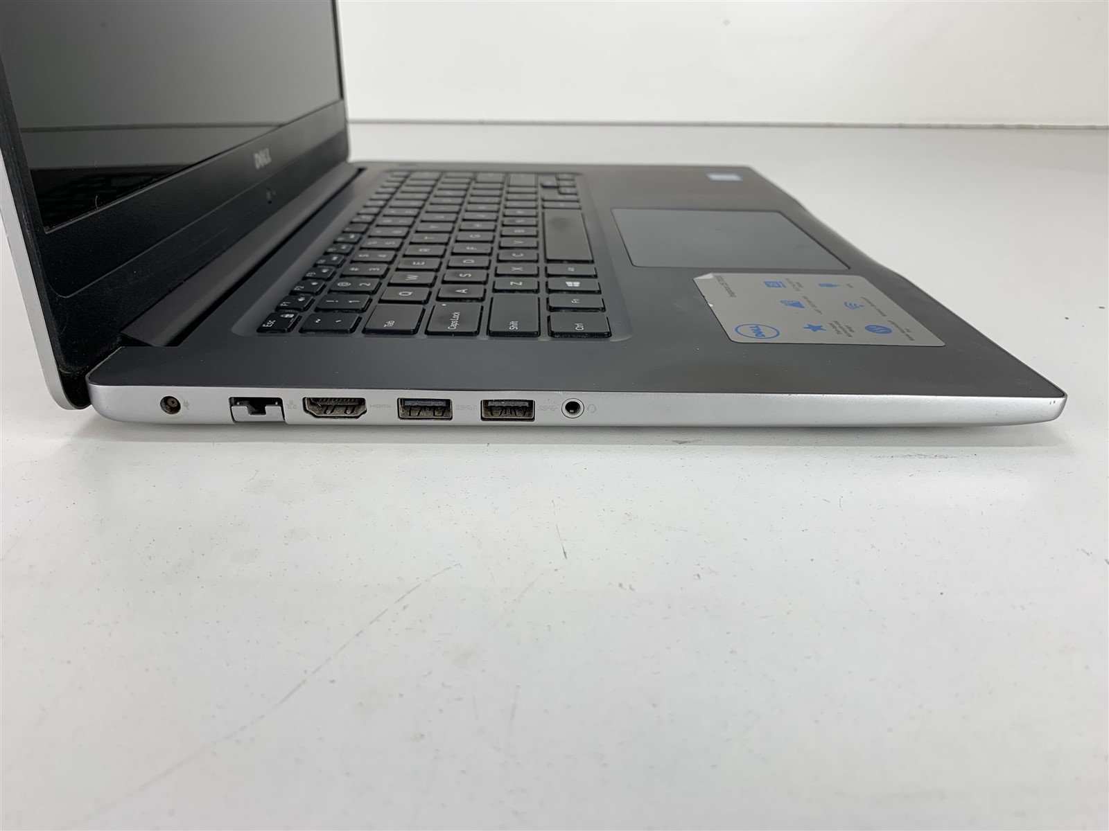 Dell Inspiron 15 7560 15.6in i7-7500 2.70GHz 8GB RAM 256GB SSD