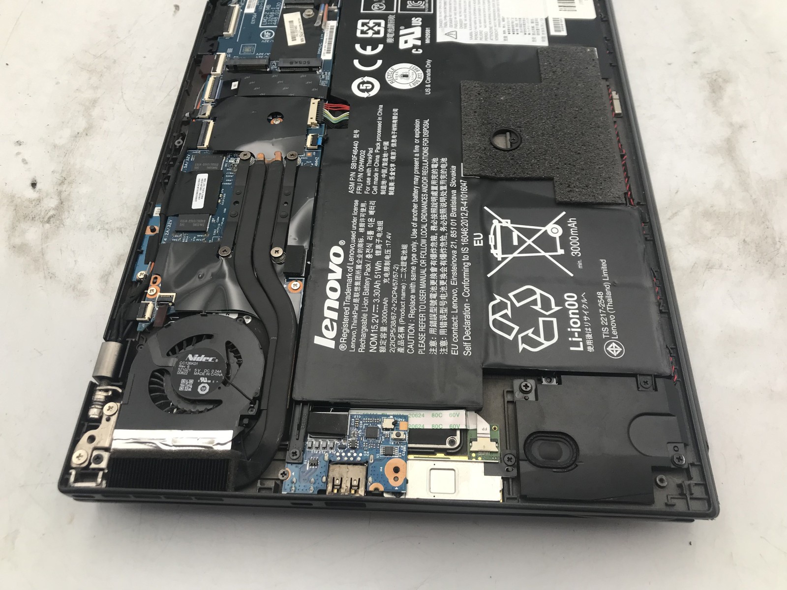 LENOVO THINKPAD X1 CARBON – BOOTS TO BIOS – INTEL I7 5600U – 8GB RAM – READ – BB