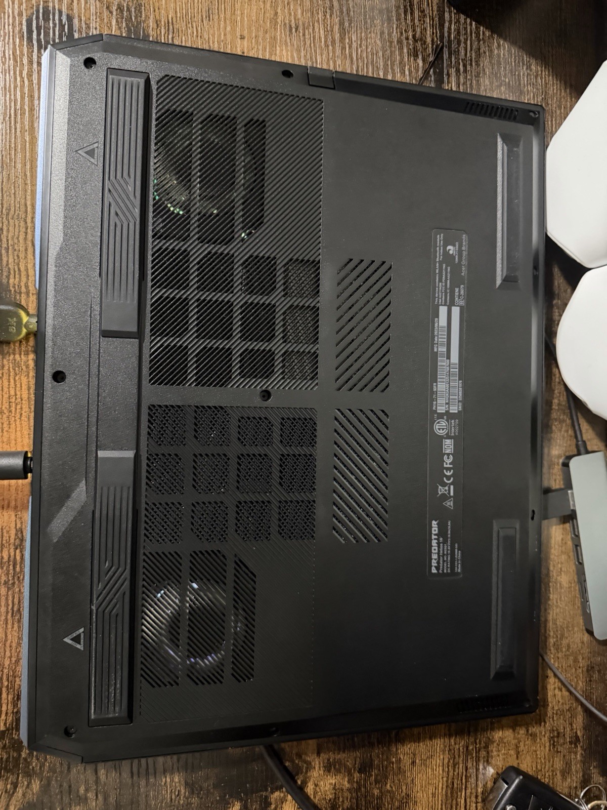 Acer Predator Helios 16 PH16-71 Gaming Laptop i9 RTX 4080 64GB 1.8TB SSD 16″ W11