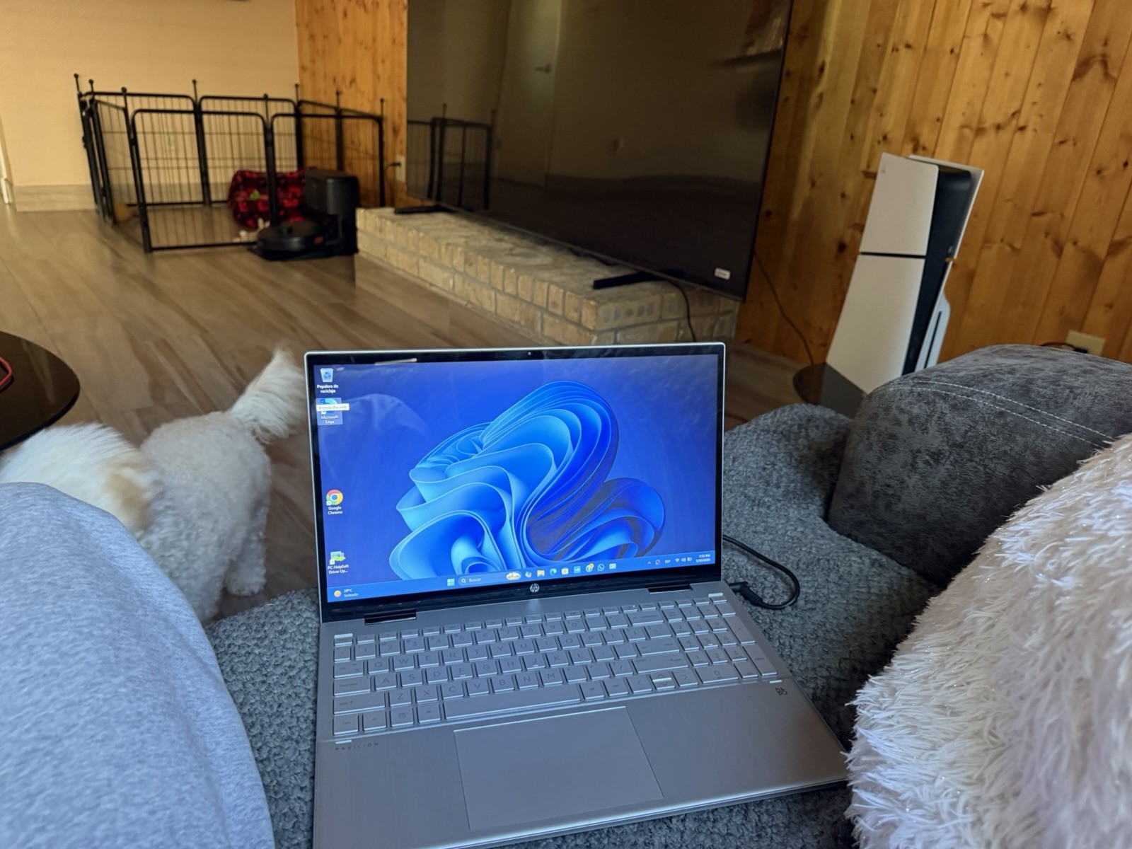HP Pavilion 14″ Silver Laptop Windows 11 USB-C HDMI Webcam Wi-Fi Bluetooth