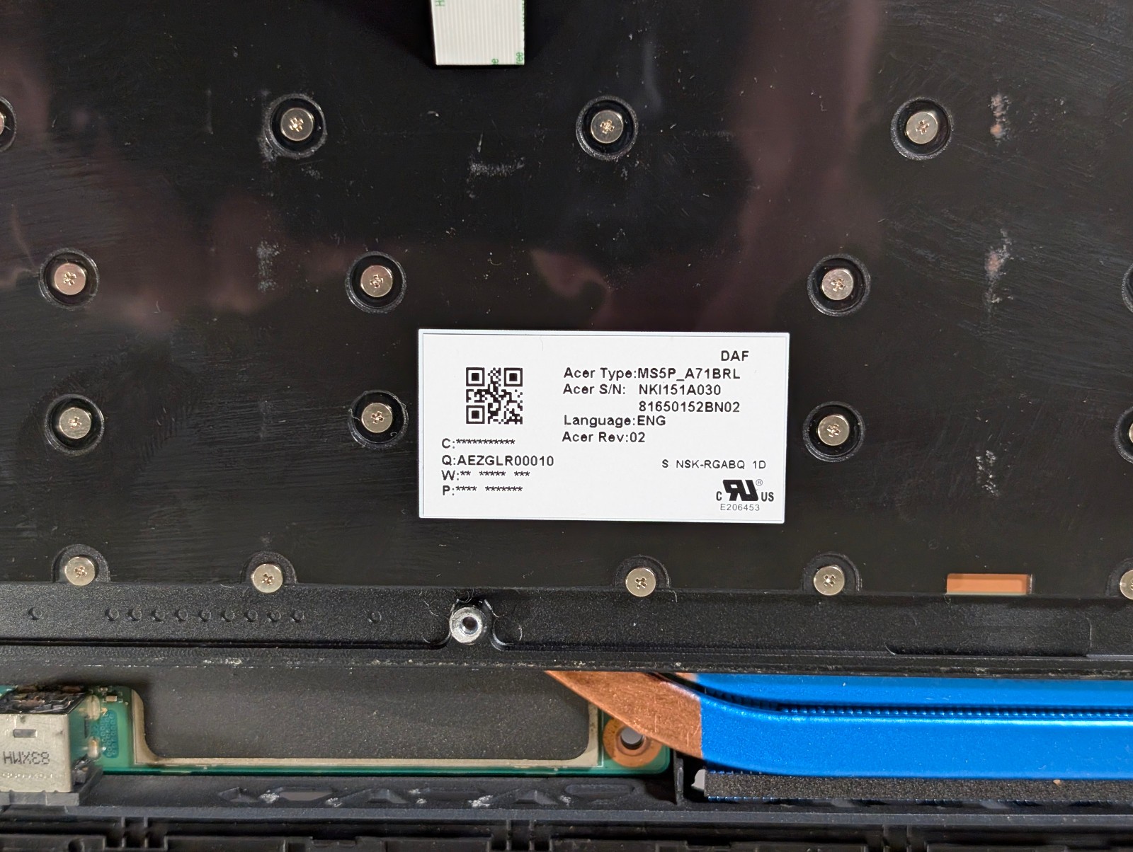 Acer Predator Triton 700 PT715-51 i7-7700HQ NO RAM NO HDD NO SSD NO OS; for part