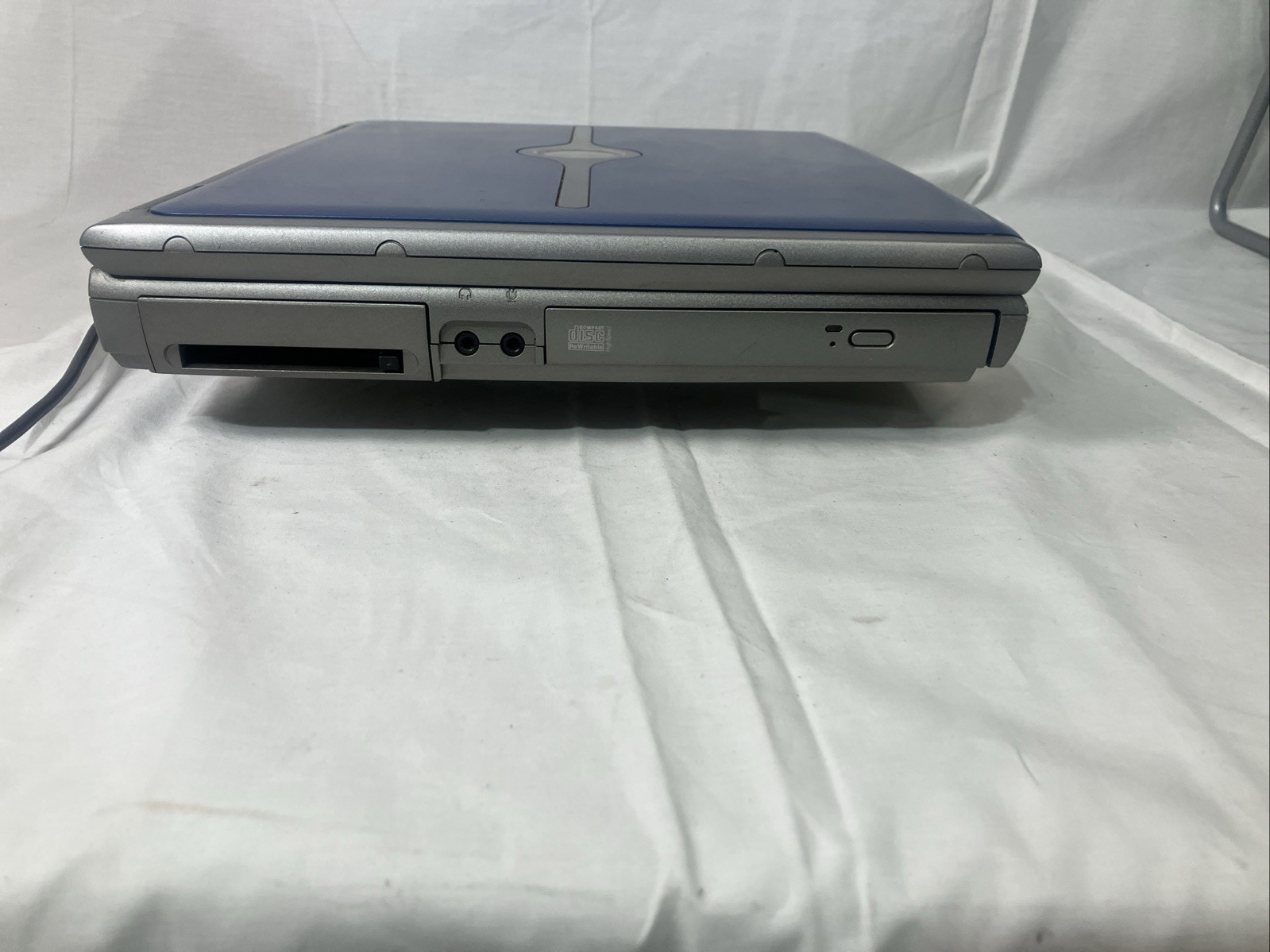 2002 Dell Inspiron 5100 14.1″ Laptop Pentium 4 2.53GHz 30GB Windows XP
