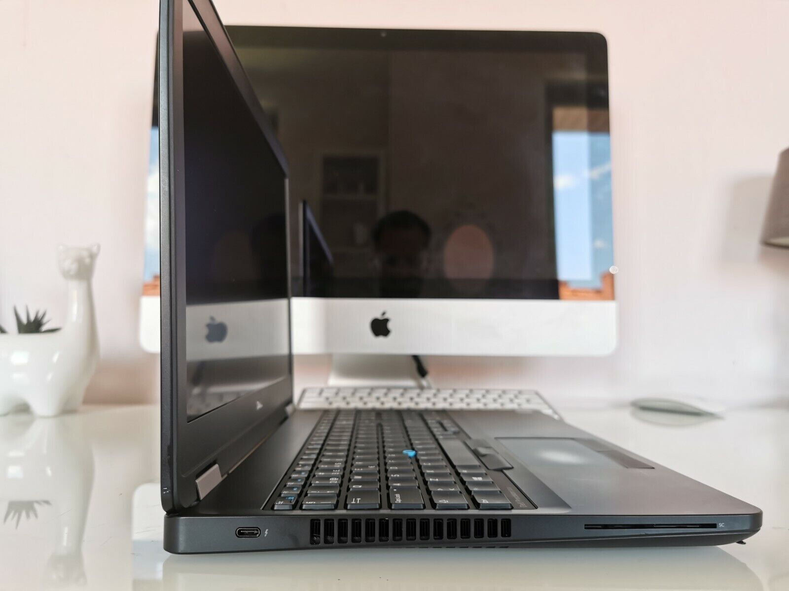 Gaming Dell 3510 i7-6700MQ AMD R9 M360 16GB/256GB SSD CAME 15.6 inch FHD Win 10