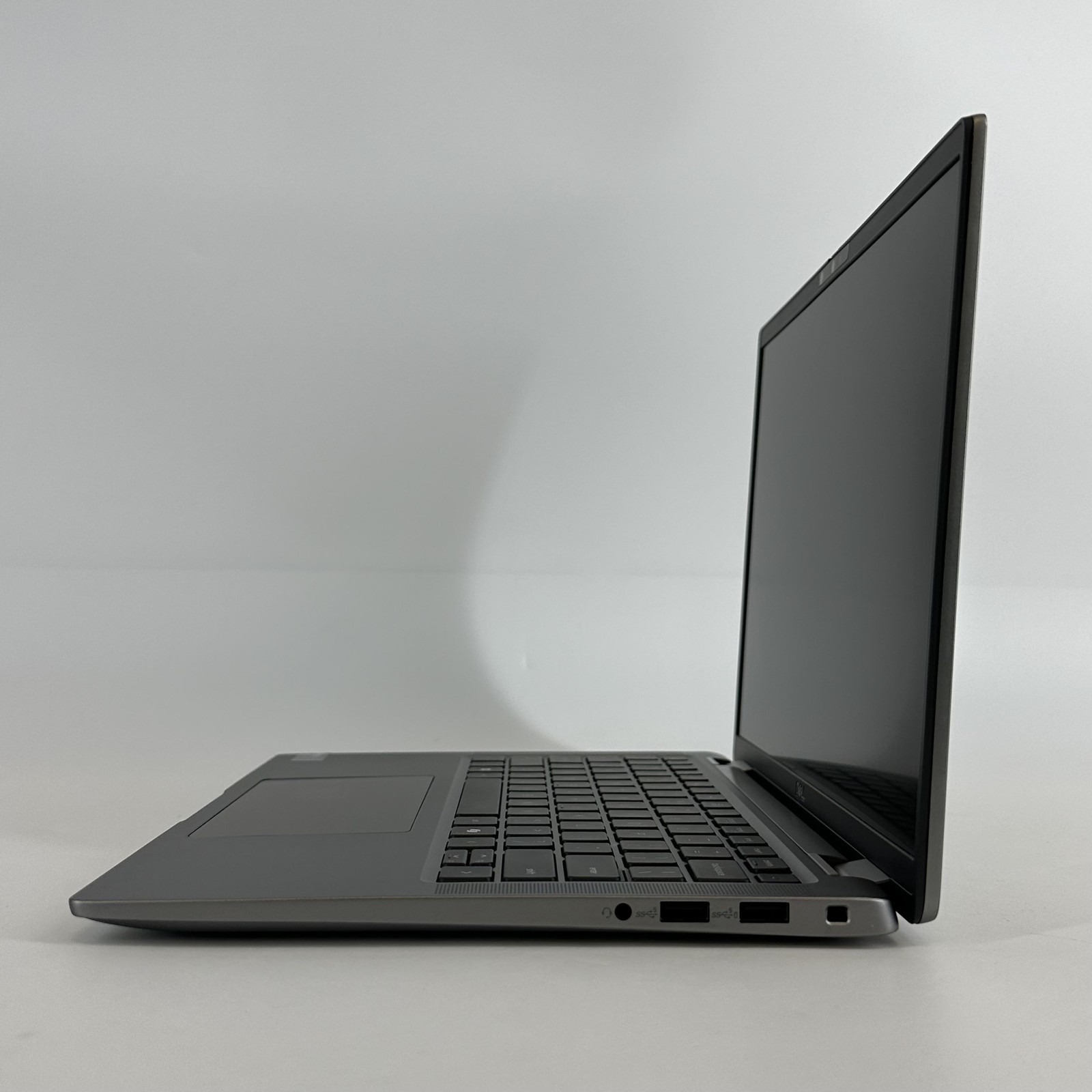 Dell Latitude 7450 14 Gray QHD TOUCH 3.8 GHz Ultra 7 165H 32GB 256GB SSD Good