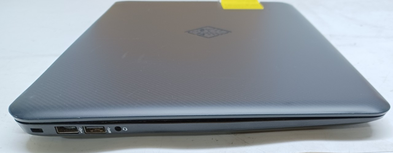 HP Omen 15-AX250WM Gaming Laptop i7-7700HQ GTX 1050 Ti 8GB RAM NO BOOT PARTS