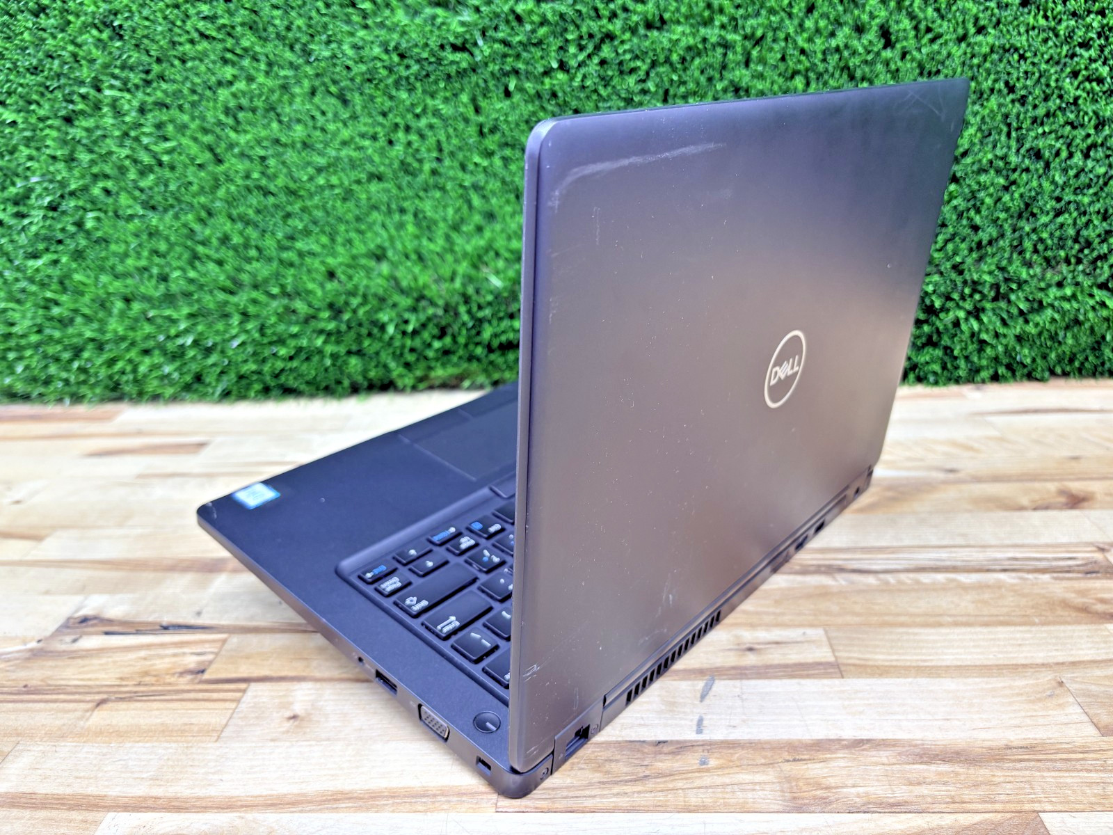 Dell Latitude 5490 Intel i5-8th Gen 1.70GHz 16GB RAM 256GB SSD Windows 11 Pro*