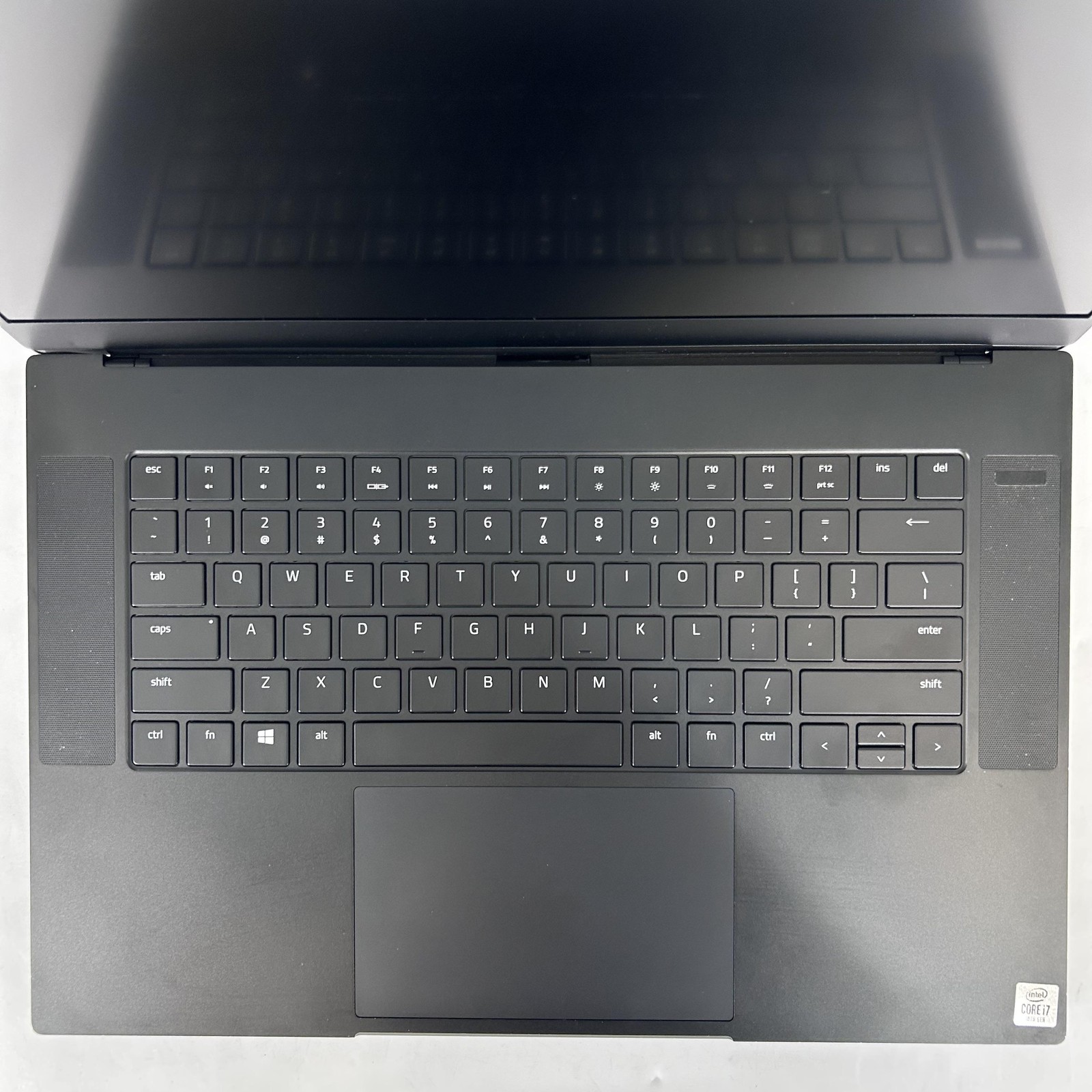 Razer Blade 15 Advanced 300Hz FHD i7-10875H 2.3GHz 16GB 1TB RTX 2080 Super Max-Q