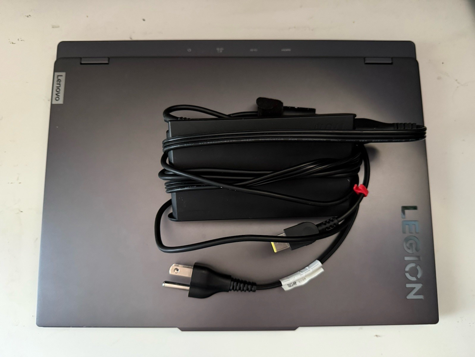 Lenovo Legion Slim 5 (Gen 8, 14.5”) Ryzen 7 7840HS, RTX 4060 + CHARGER FOR PARTS