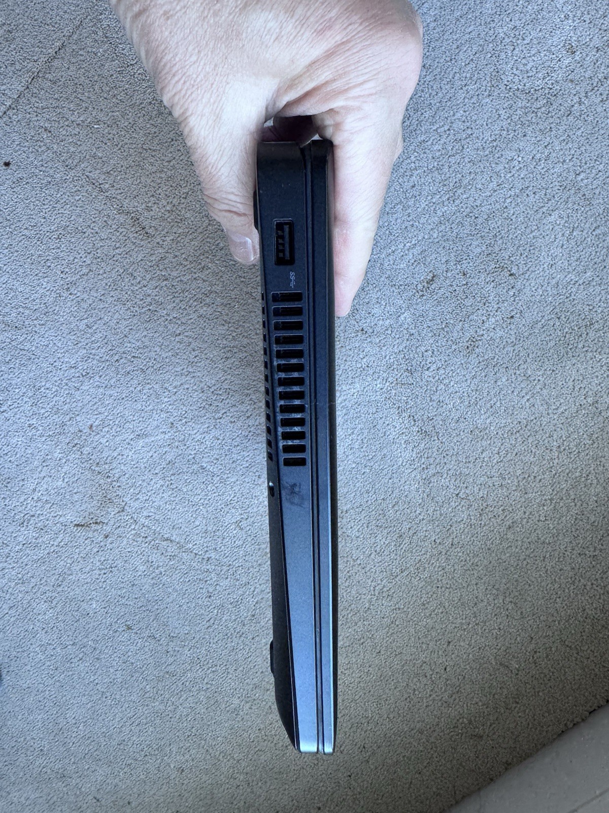 Dell Latitude E5270 Laptop 12″ Intel Core i5 6th Gen bad screen