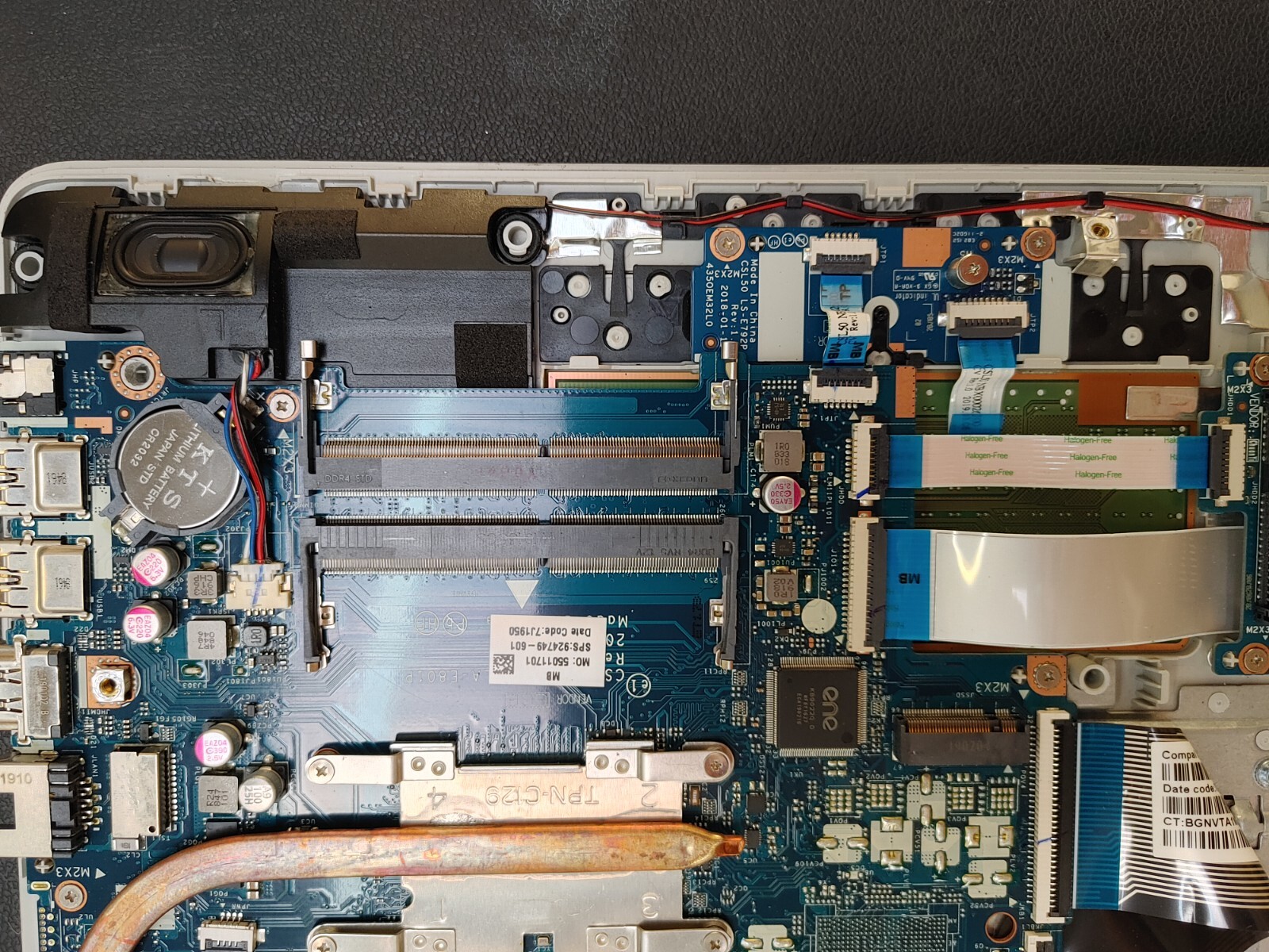 HP Notebook 15-bs0xx Core i3-7100U@ 2.4Ghz NO RAM ,NO HD ( Selling Motherboard)