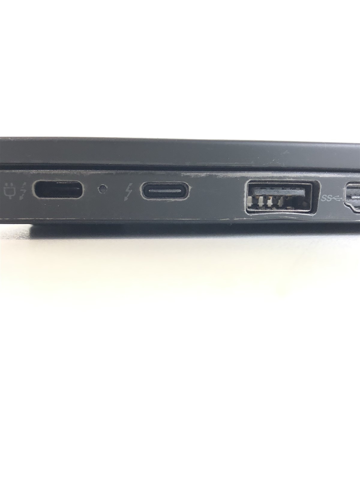 Lenovo ThinkPad X1 Carbon Gen 11: Intel Core i5-1345U 1.6GHz – 16GB – 512GB
